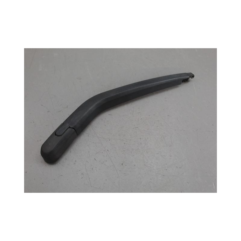 BRAS ESSUIE-GLACE ARRIERE HYUNDAI I20