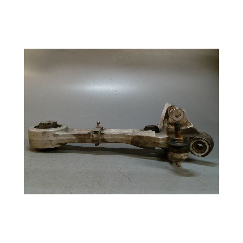 TRIANGLE INFERIEUR AVANT DROIT JAGUAR S-TYPE