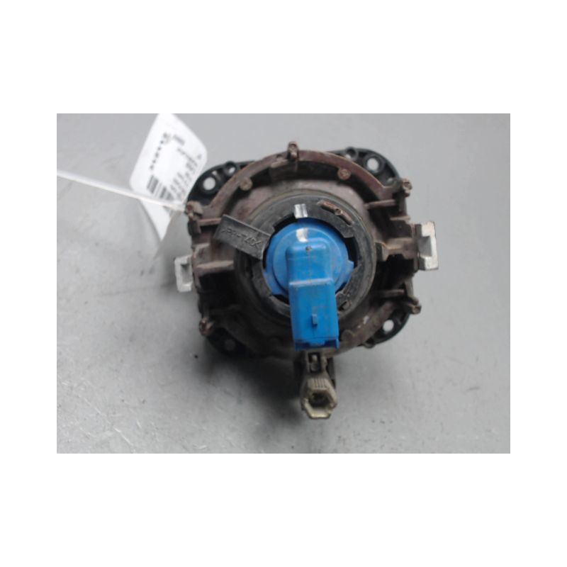 PHARE ANTIBROUILLARD AVANT DROIT CITROEN XSARA PICASSO