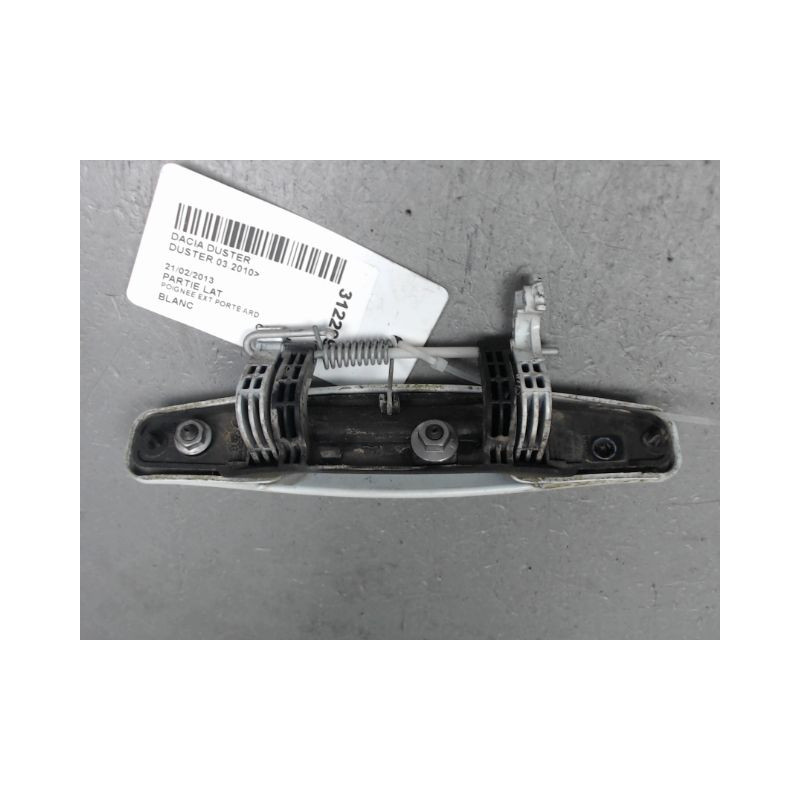 POIGNEE EXTERIEURE PORTE ARRIERE DROIT DACIA DUSTER 2010-