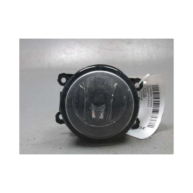 PHARE ANTIBROUILLARD AVANT DROIT CITROEN XSARA PICASSO