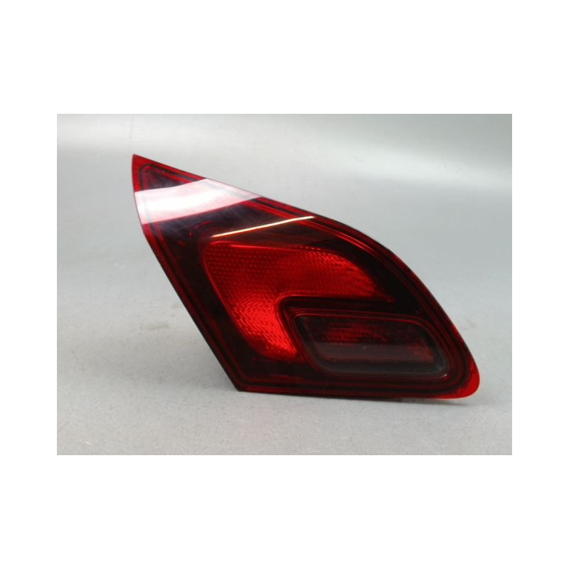 FEU ARRIERE INTERIEUR GAUCHE OPEL ASTRA IV Phase 1 (J) 2010-2012