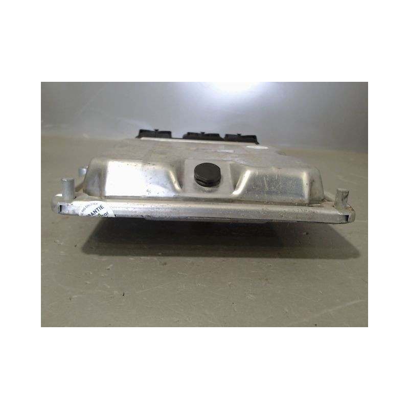 CALCULATEUR MOTEUR PEUGEOT 307
