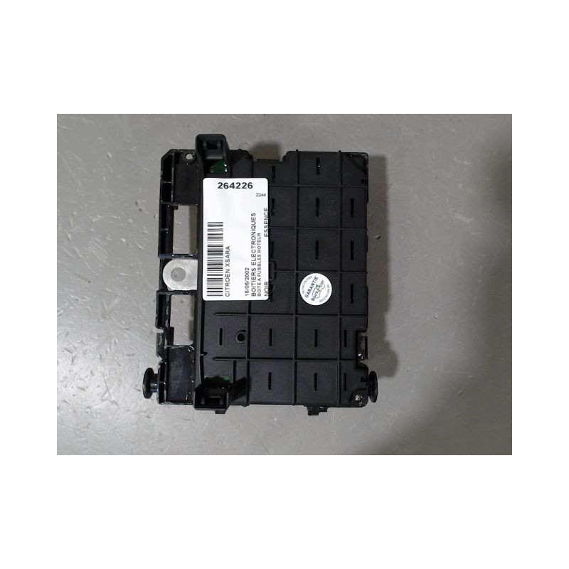 BOITE A FUSIBLES CITROEN XSARA