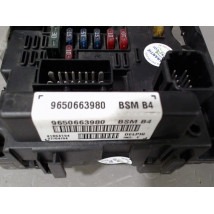 BOITE A FUSIBLES PEUGEOT 206