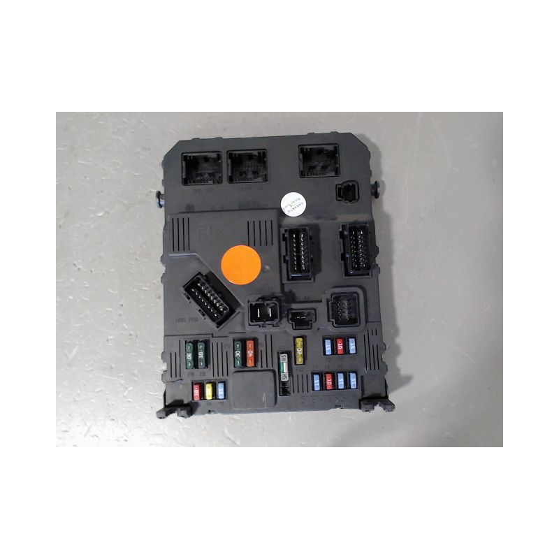 BOITIER GESTION HABITACLE PEUGEOT 206
