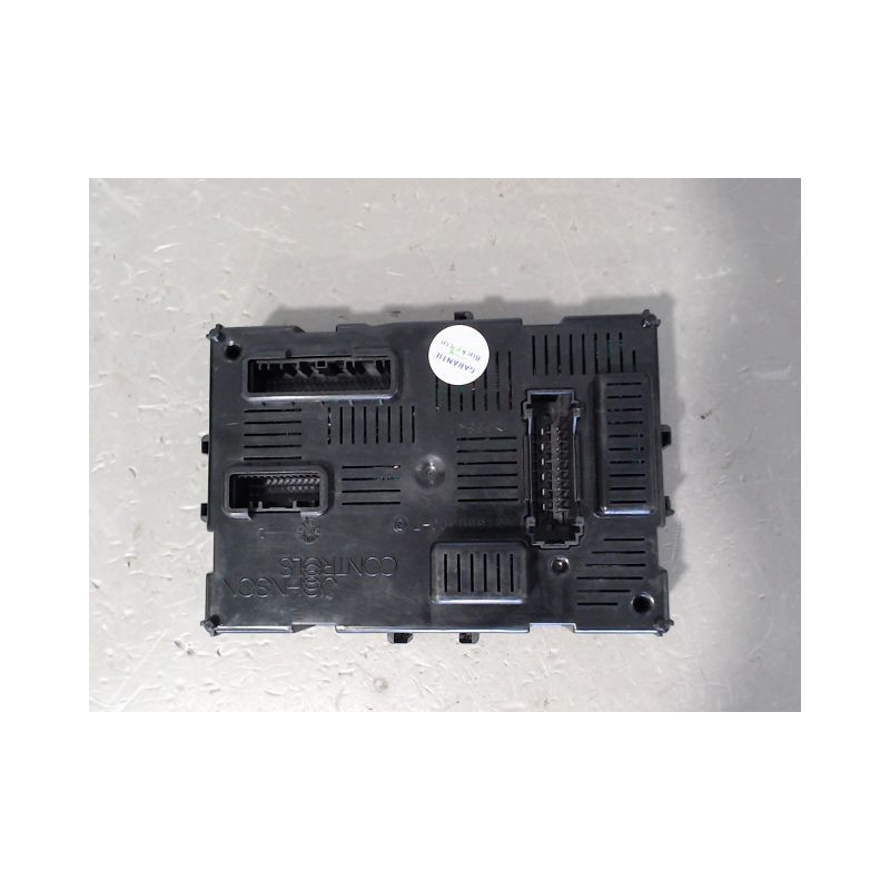 BOITIER GESTION HABITACLE RENAULT CLIO