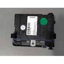BOITE A FUSIBLES PEUGEOT 206