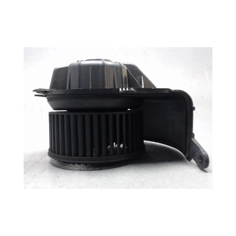 MOTEUR VENTILATEUR CHAUFFAGE RENAULT SCENIC II PH2 2006-