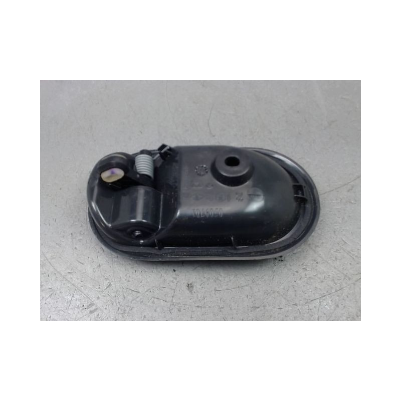 POIGNEE INTERIEURE PORTE ARRIERE DROIT DACIA DUSTER BREAK Phase 1 2010-2013