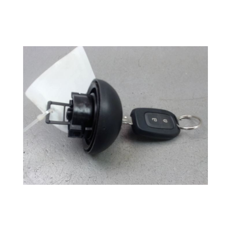BOUCHON RESERVOIR A CARBURANT DACIA SANDERO II Phase 1 2012-...