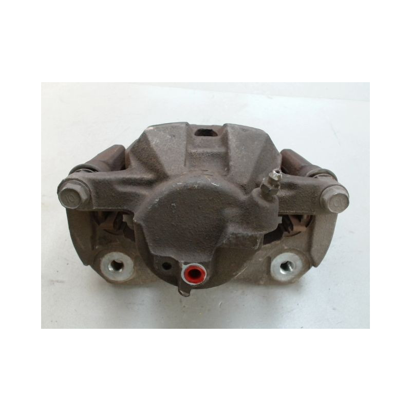 ETRIER DE FREIN AVANT DROIT TOYOTA RAV4