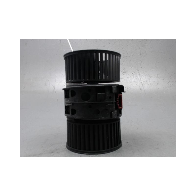 MOTEUR VENTILATEUR CHAUFFAGE RENAULT MEGANE