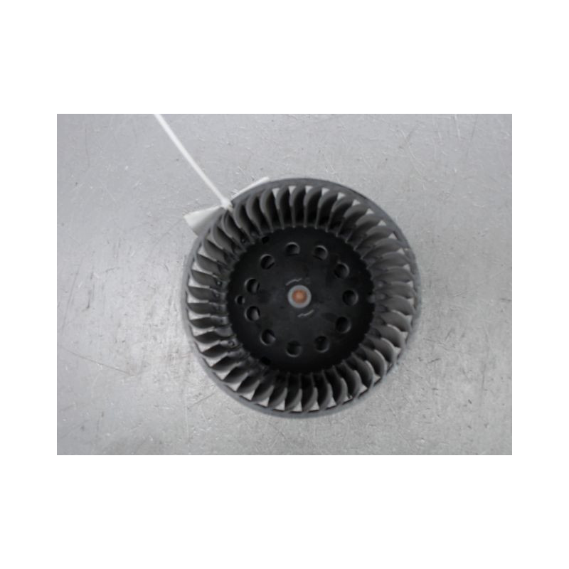 MOTEUR VENTILATEUR CHAUFFAGE RENAULT MEGANE