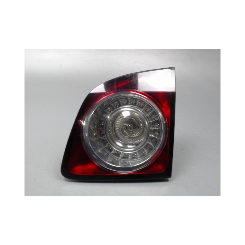 FEU ARRIERE INTERIEUR DROIT VOLKSWAGEN GOLF V PLUS 2005-