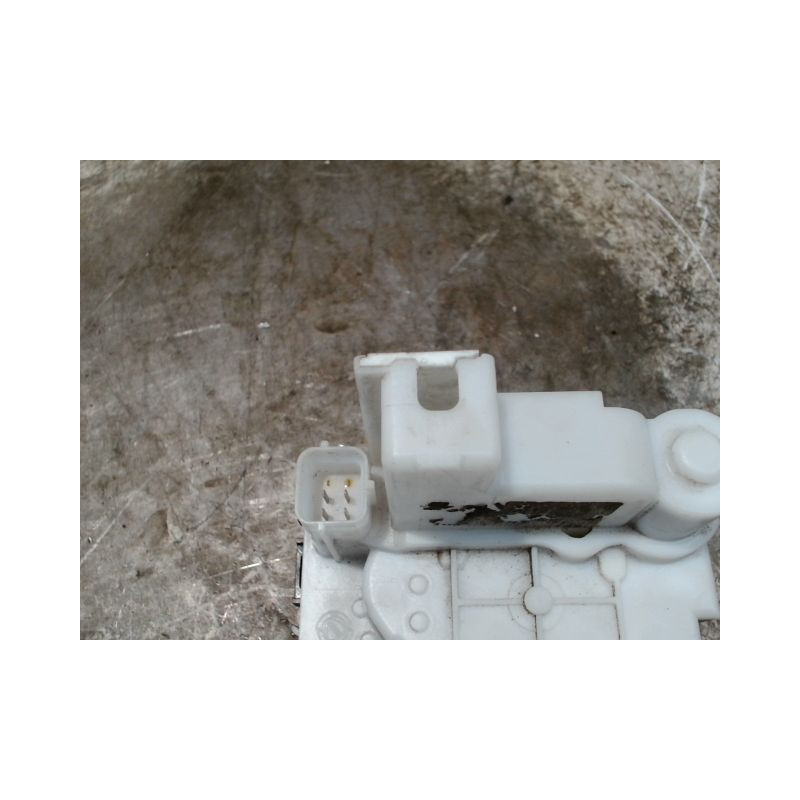 SYSTEME CONDAMNATION AVANT DROIT FIAT 500 C 09-