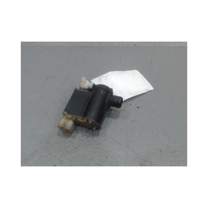 POMPE LAVE-GLACE AVANT KIA CEE-D