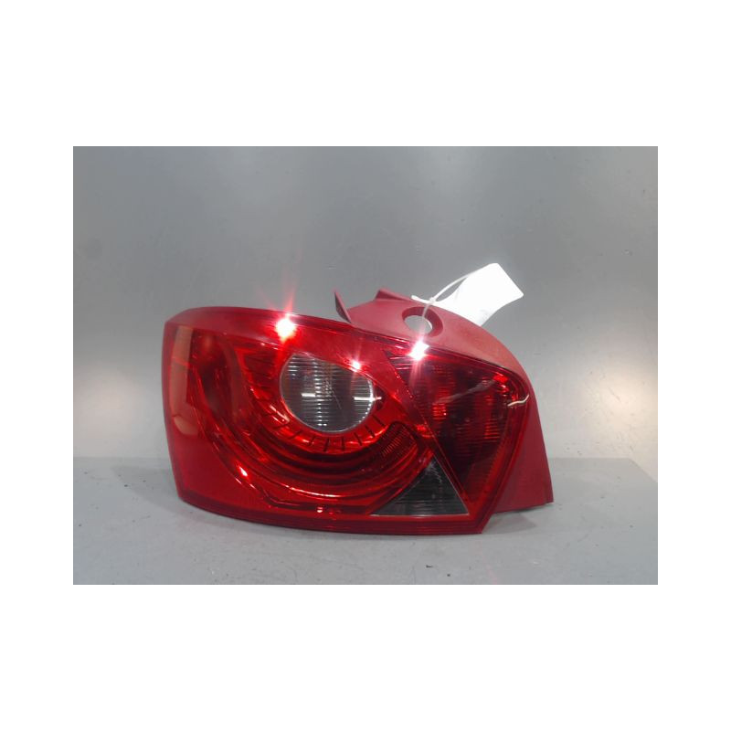 FEU ARRIERE GAUCHE  SEAT IBIZA