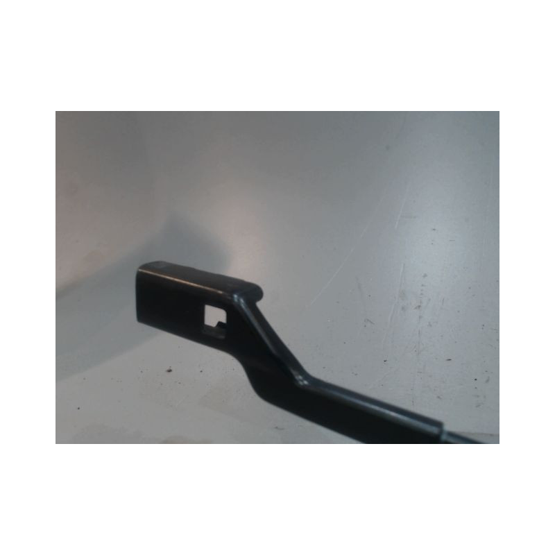 BRAS ESSUIE-GLACE AVANT DROIT SEAT LEON