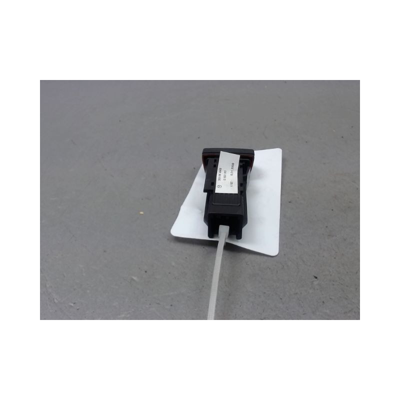 BOUTON DE WARNING MAZDA 2 II Phase 1 2007-2011