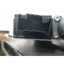 MECANISME+MOTEUR LEVE-GLACE AVANT DROIT VOLKSWAGEN POLO 2009-