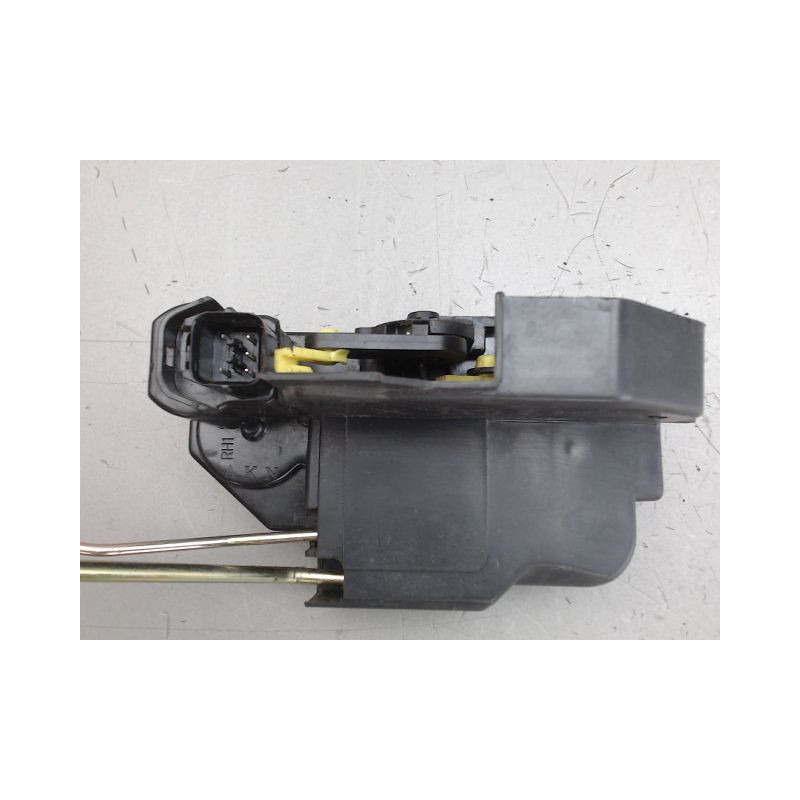 SYSTEME CONDAMNATION AVANT DROIT HYUNDAI GETZ