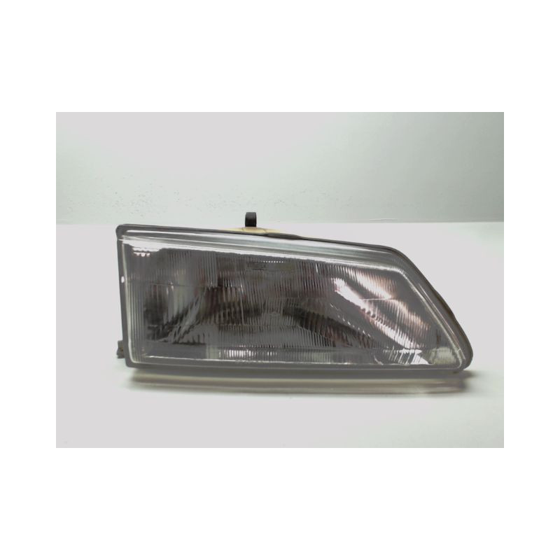 PHARE DROIT PEUGEOT 106 91-96