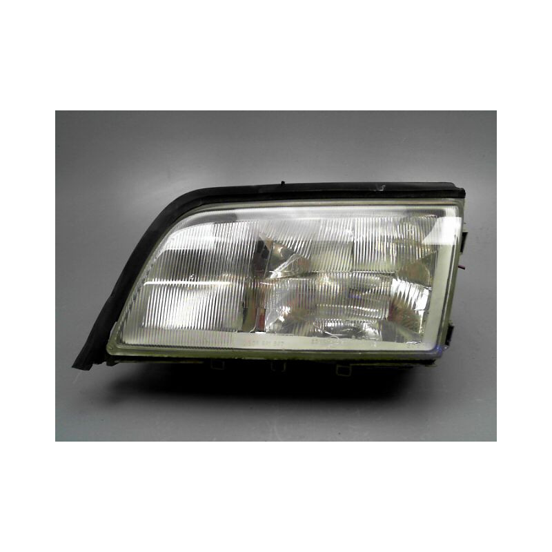 PHARE GAUCHE MERCEDES C180