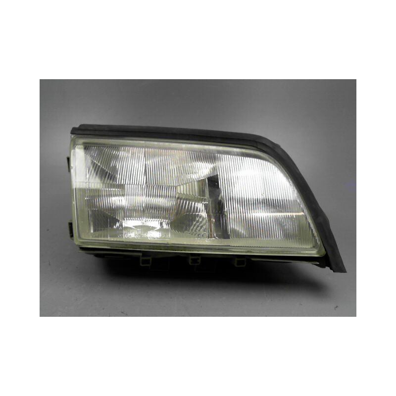 PHARE DROIT MERCEDES C220