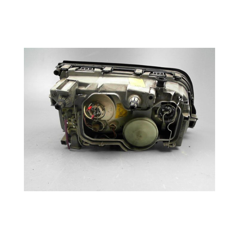 PHARE GAUCHE MERCEDES C220