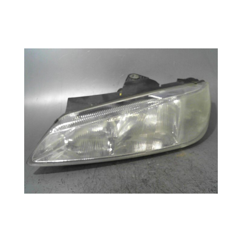 PHARE GAUCHE PEUGEOT 406