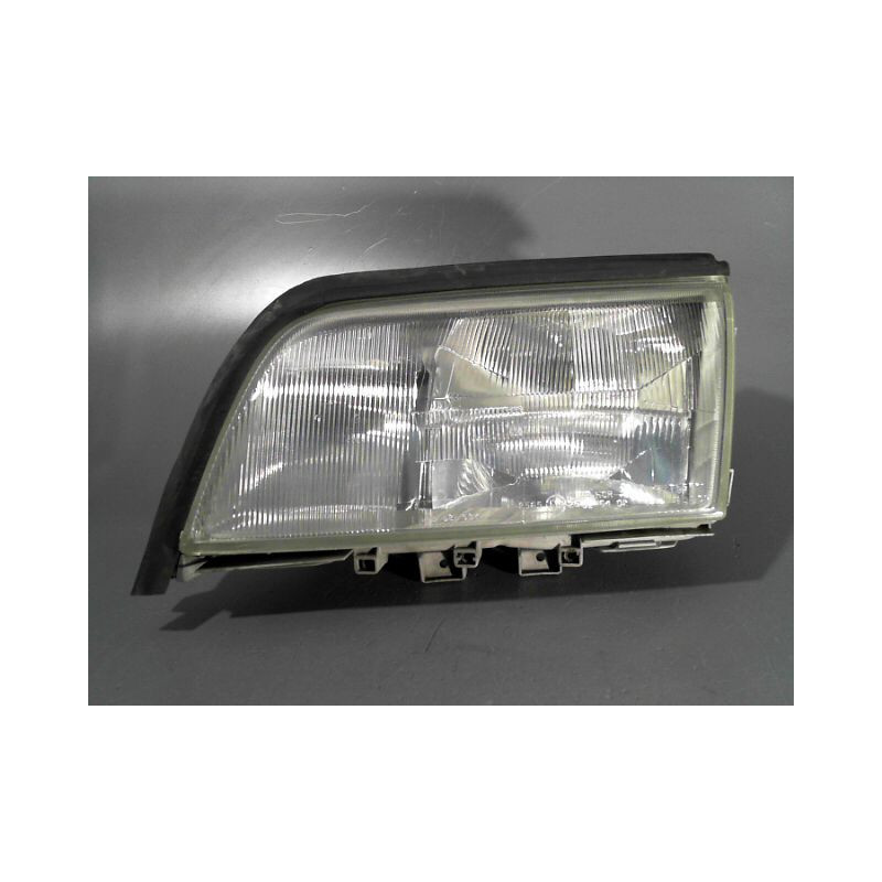 PHARE GAUCHE MERCEDES C180