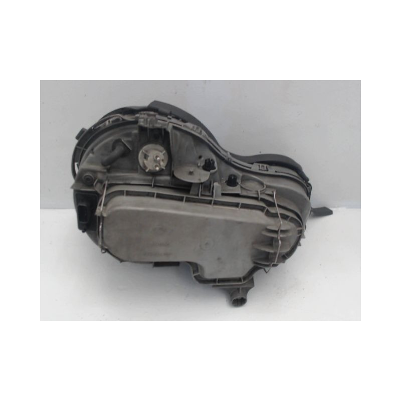 PHARE GAUCHE MERCEDES E290