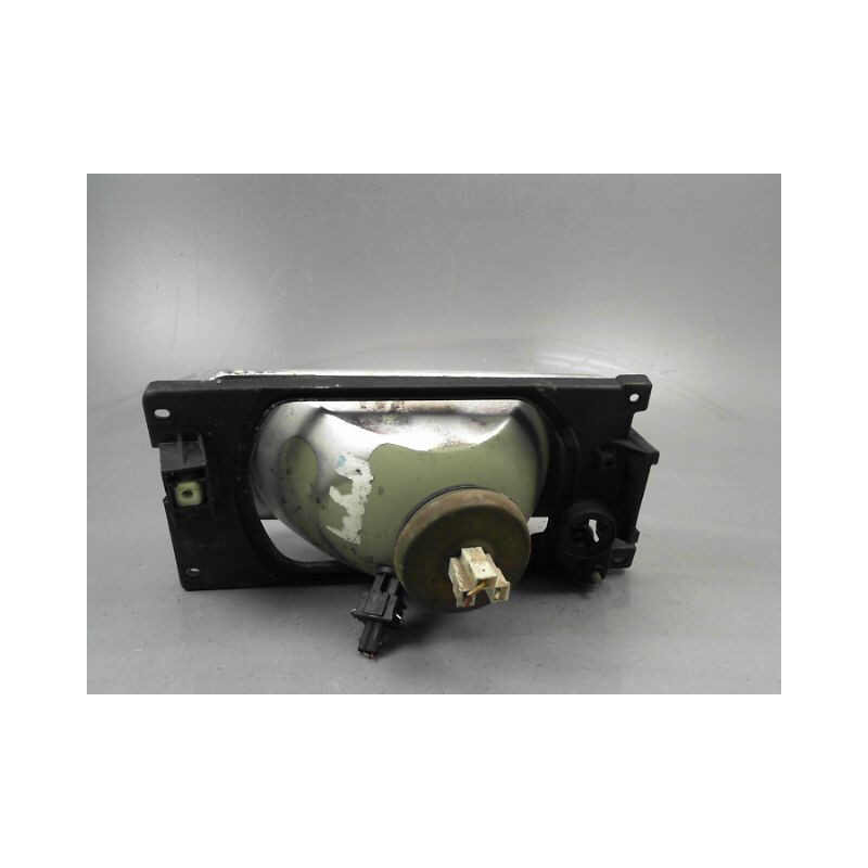 PHARE DROIT VOLKSWAGEN POLO 88-94