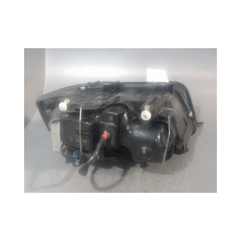 PHARE GAUCHE AUDI A6 AVANT 2001-