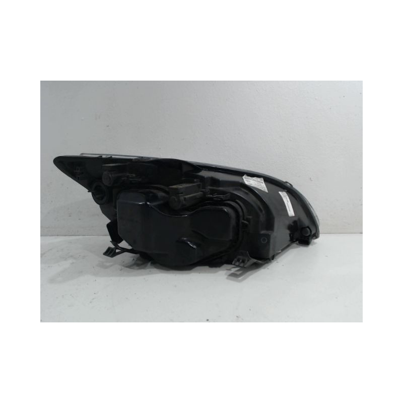 PHARE GAUCHE FORD FOCUS