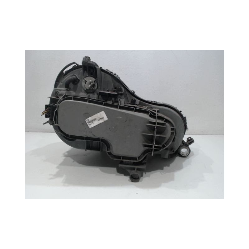 PHARE GAUCHE MERCEDES E300