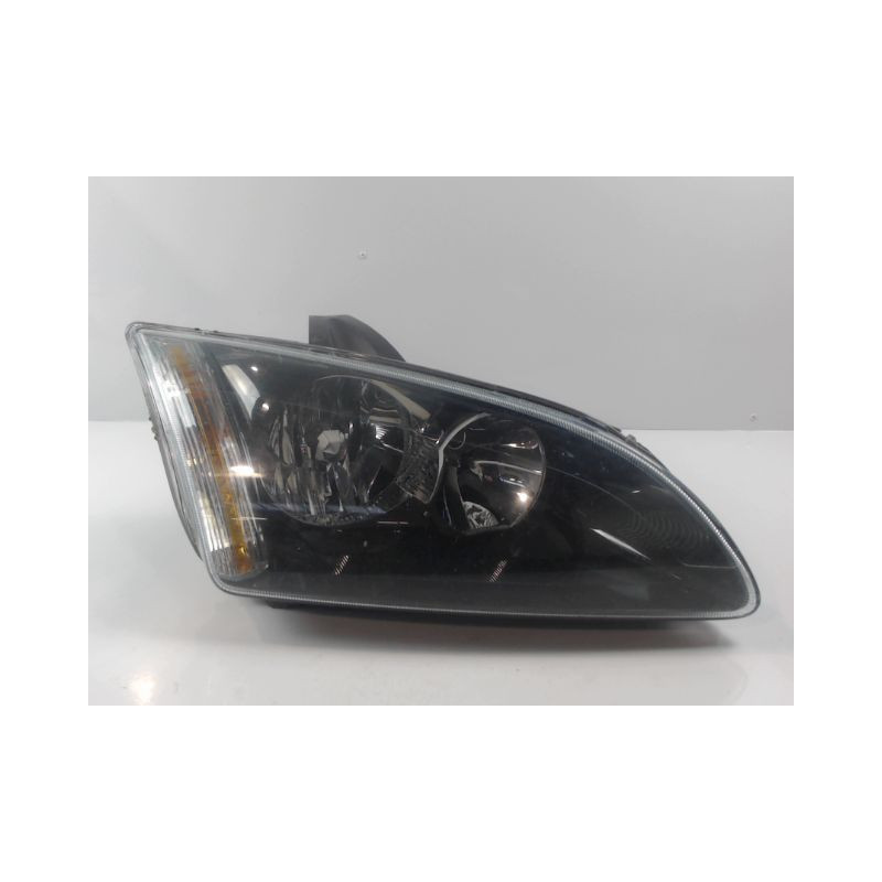 PHARE DROIT FORD FOCUS 04-07