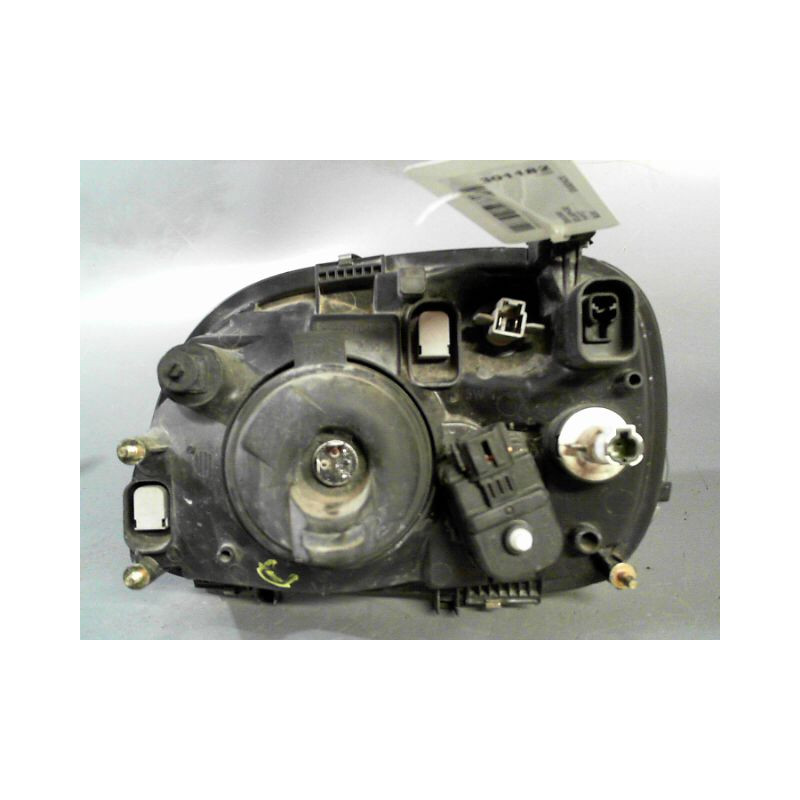 PHARE DROIT NISSAN MICRA