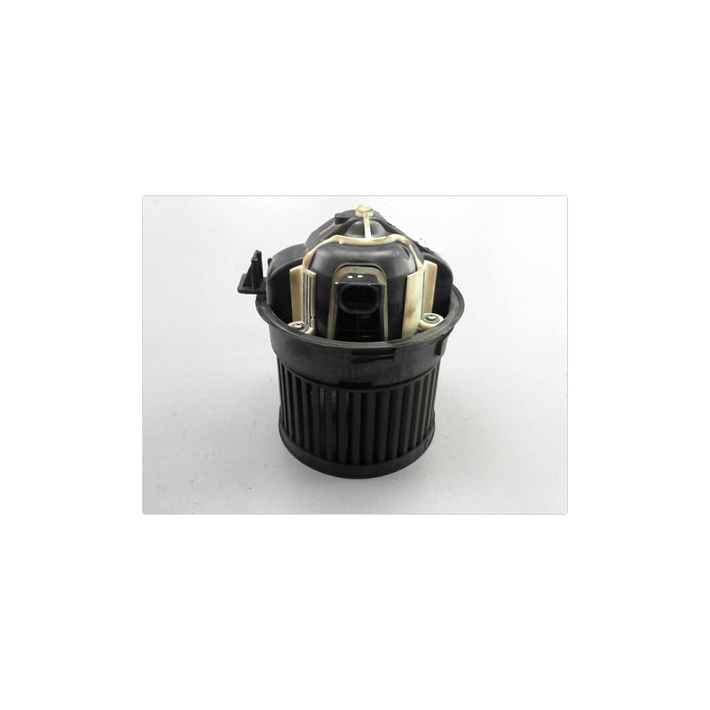 MOTEUR VENTILATEUR CHAUFFAGE PEUGEOT 308 2007-2011