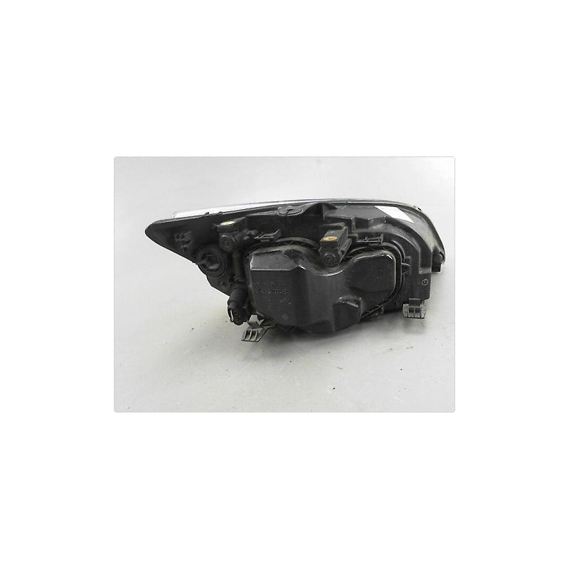 PHARE GAUCHE FORD FOCUS 04-07