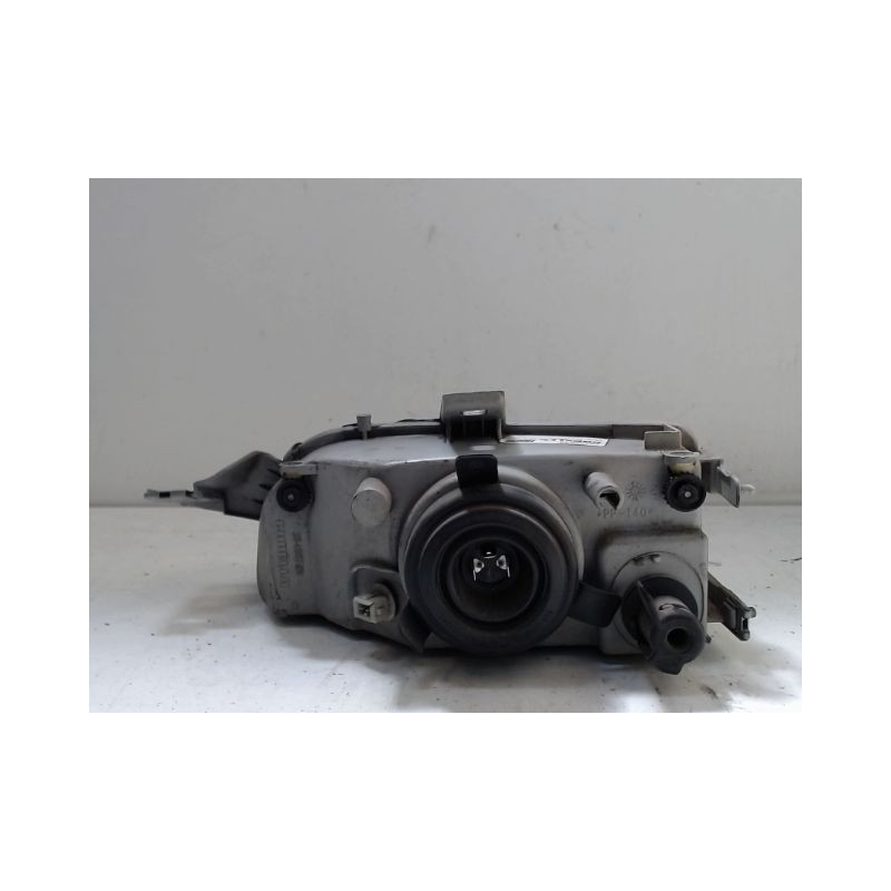 PHARE DROIT FIAT PUNTO
