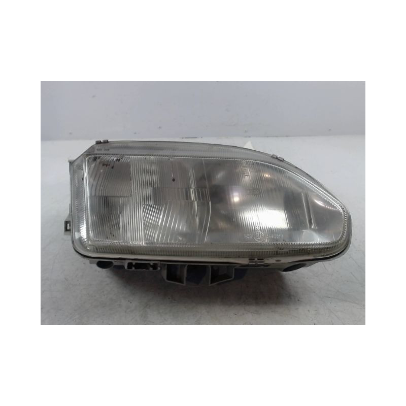 PHARE DROIT RENAULT SAFRANE -96