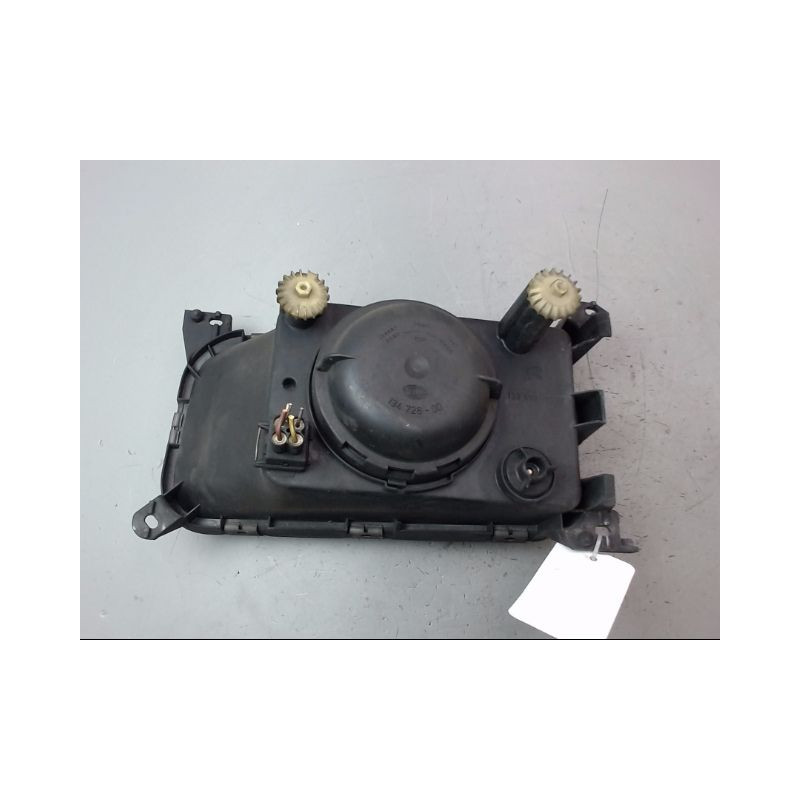 PHARE DROIT VOLKSWAGEN PASSAT BERL. III Phase 1 1988-1993