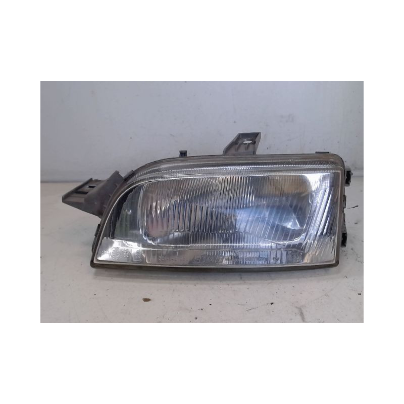 PHARE GAUCHE FIAT PUNTO