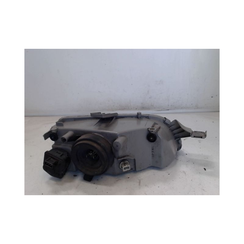 PHARE GAUCHE FIAT PUNTO
