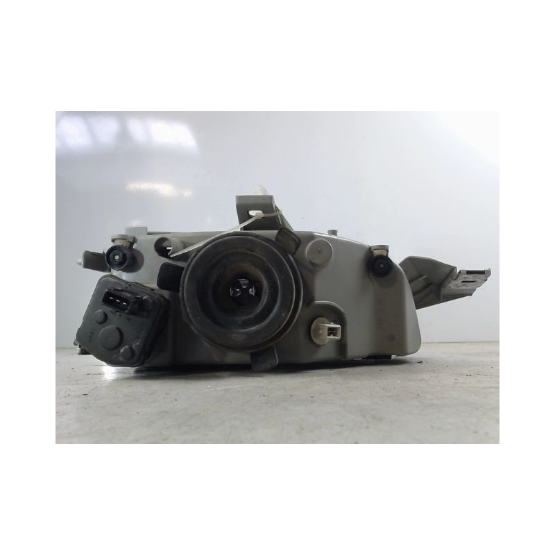 PHARE GAUCHE FIAT PUNTO -99