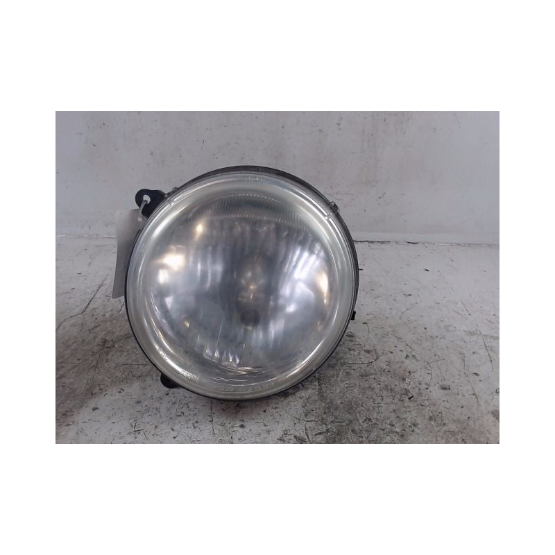 PHARE GAUCHE JEEP CHEROKEE
