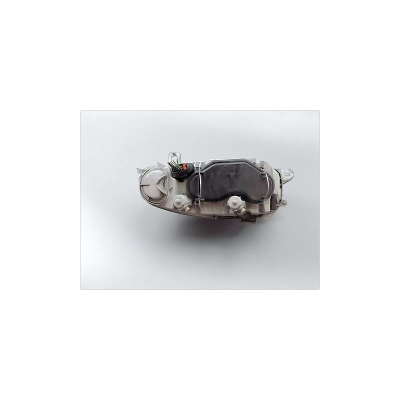 PHARE DROIT ALFA ROMEO 147 3P