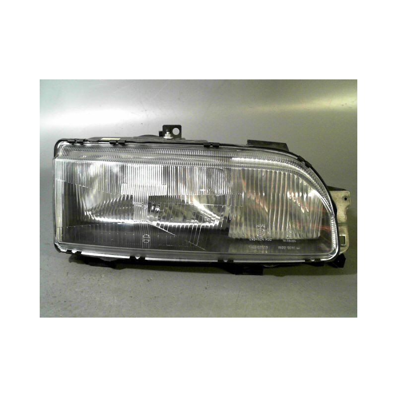 PHARE DROIT FORD SCORPIO